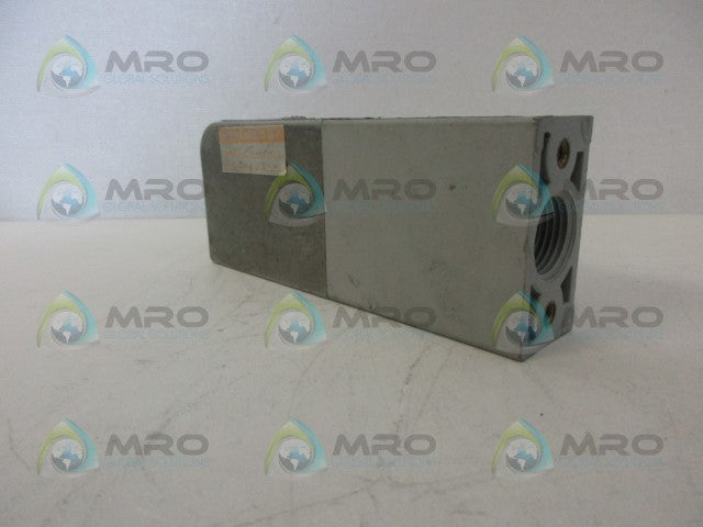ALLEN BRADLEY 42MTB-5004 & 42MRU-5000 PHOTOHEAD W/ADPTOR PHOTOHEAD *USED*