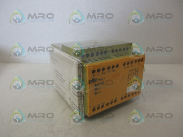 PILZ PNOZ124VDC3n/o1n/c 775695 SAFETY STOP RELAY 24VDC *NEW IN ORIGINAL PACKAGE*
