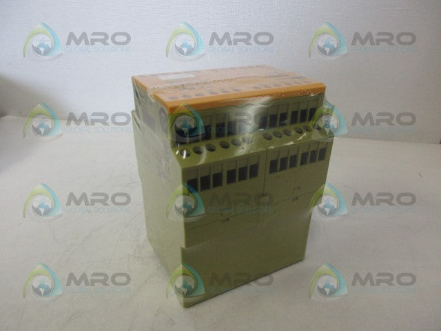 PILZ PNOZ124VDC3n/o1n/c 775695 SAFETY STOP RELAY 24VDC *NEW IN ORIGINAL PACKAGE*
