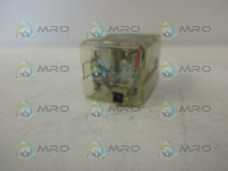 FINDER 62.33 RELAY *USED*