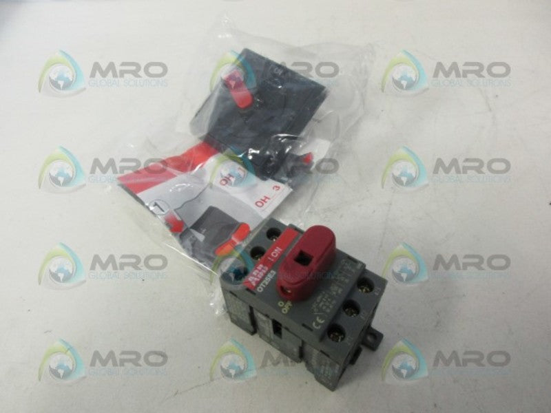 ABB 1SCA022575R0150 OT25E3S SWITCH W/HANDLE *NEW IN BOX*