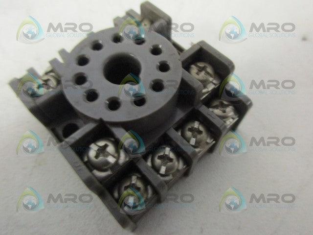 MAGNECRAFT 70-170 RELAY TERMINAL BLOCK *NEW NO BOX*