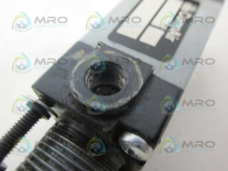 COMPAIR CN025E25 AIR CYLINDER *USED*