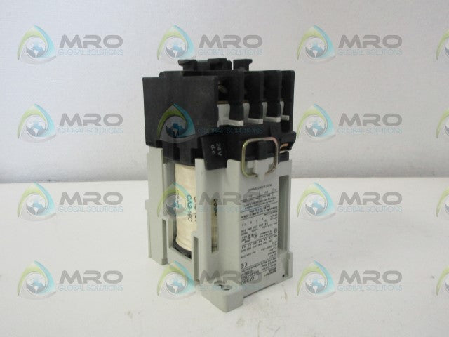 SPRECHER+SCHUH CA3-9-10 CONTACTOR WITH RELAY *NEW NO BOX*