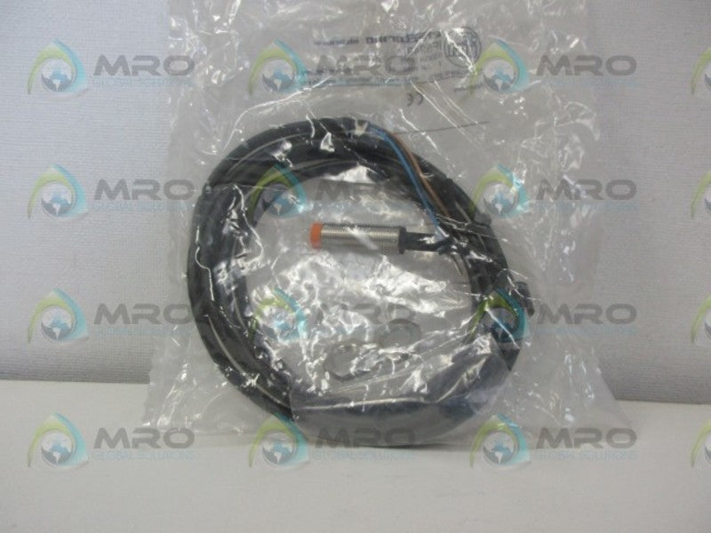 IFM EFECTOR IF5249 INDUCTIVE SENSOR *NEW IN FACTORY BAG*