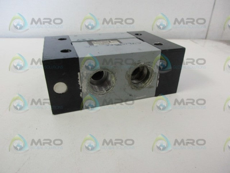 COMPAIR 8L304-032 VALVE *USED*