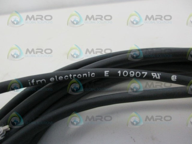 IFM EFECTOR E10907 SENSOR *USED*