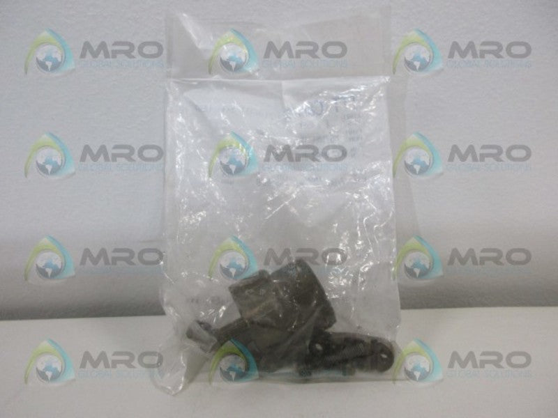 ITT CANNON MS3106E-18 FEMALE PLUG CONNECTOR * NEW IN FACTORY BAG *