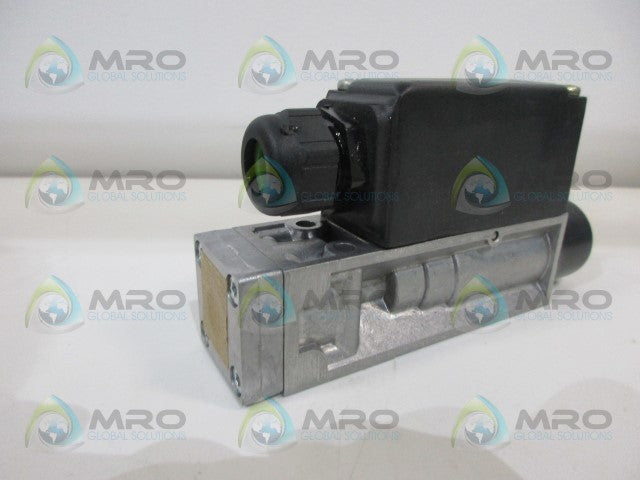 INDUSTRIAL MRO 0573720 VALVE *NEW NO BOX*