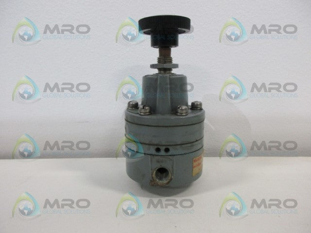 MOORE NULLMATICE 41-100 PRESSURE REGULATOR *USED*
