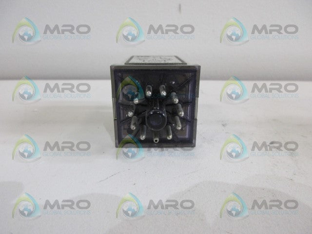 RS COMPONENTS 348-239 RELAY *NEW IN BOX*