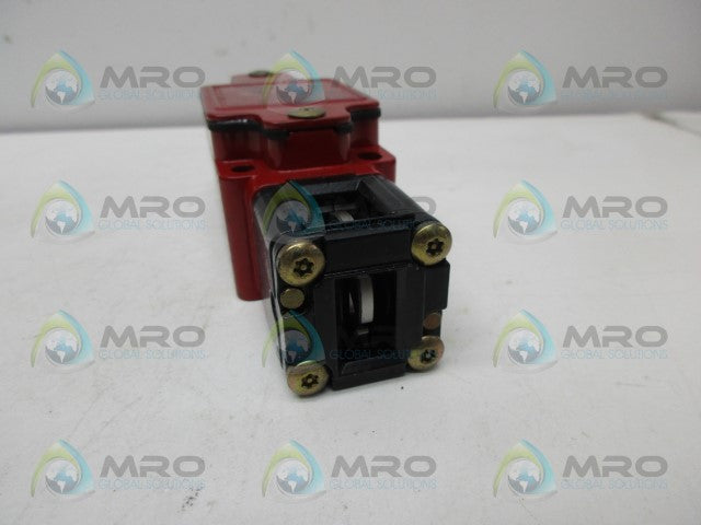 HONEYWELL GKBA16L8 MICROSWITCH *NEW NO BOX*