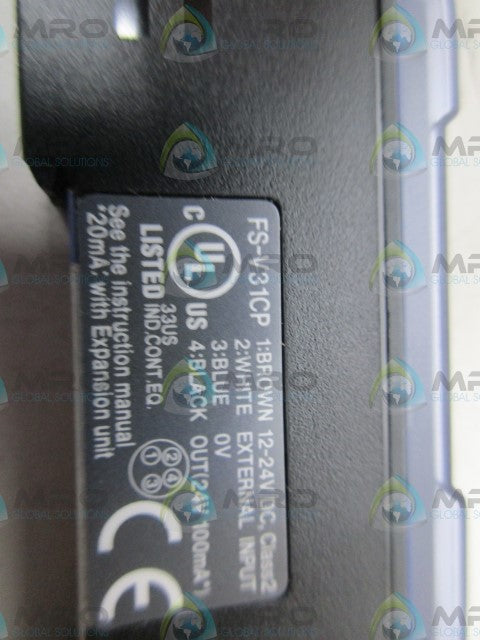 KEYENCE FS-V31CP PHOTOELECTRIC AMPLIFIER SENSOR *NEW NO BOX*