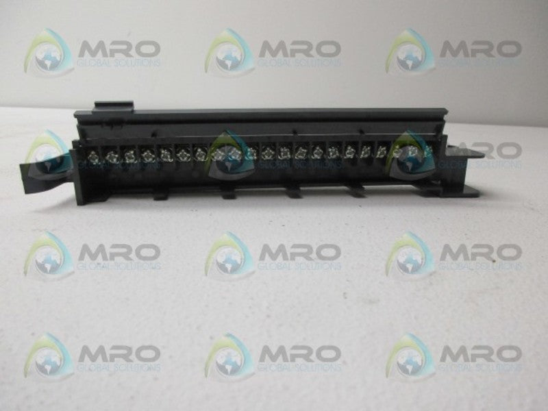TYCO ELECTRONICS 1771-WH WIRING ARM TERMINAL *NEW NO BOX*