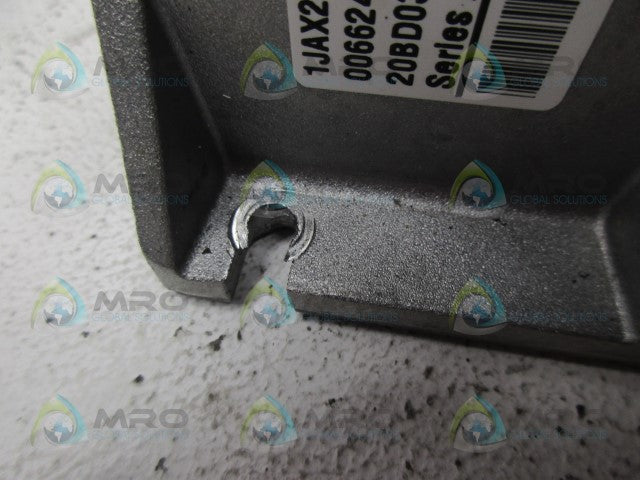 ALLEN BRADLEY 20BD034A0AYNANB0 POWERFLEX 70 DRIVE (AS PICTURED) *USED*
