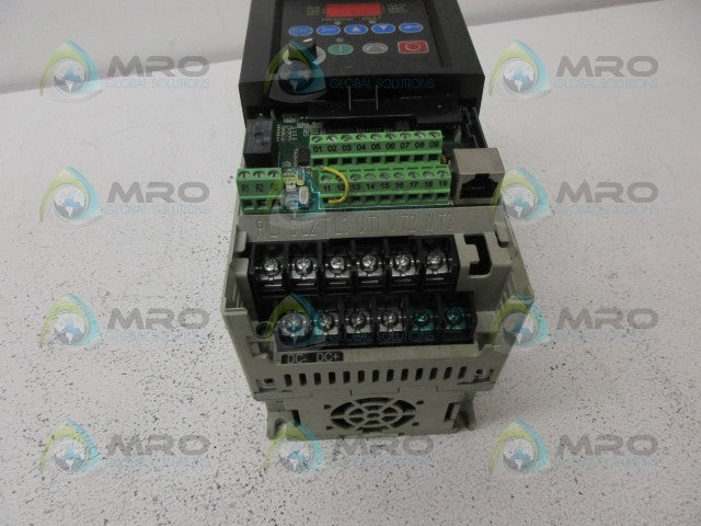 ALLEN BRADLEY 22B-D2P3N104 (AS PICTURED) POWERFLEX 40 AC DRIVE *NEW NO BOX