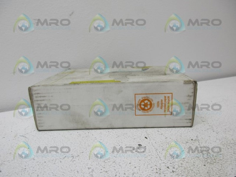 IFM EFECTOR SI8504 FLOW MOITOR KIT *NEW IN BOX*