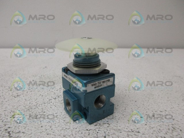 MAC VALVE  1111A-037 3-WAY VALVE PALM BUTTON *NEW NO BOX*