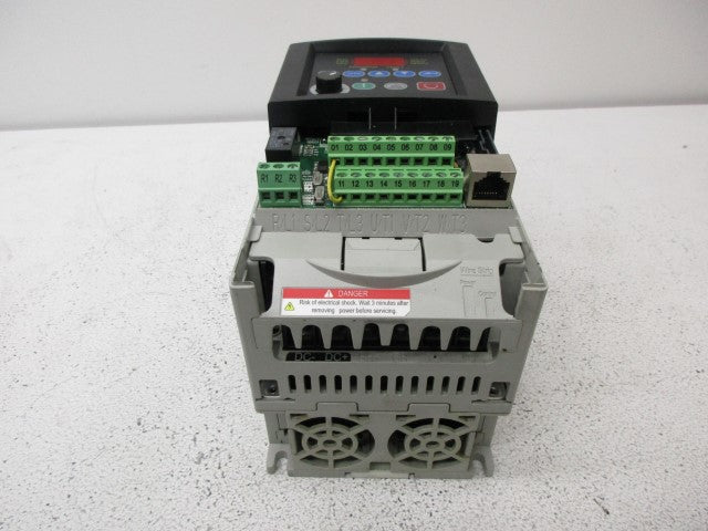 ALLEN BRADLEY 22B-D010N104 SER. A F/W 6.01 *NEW NO BOX*