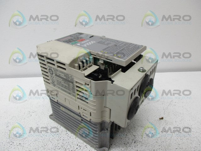 YASKAWA CLMR-VU4A0004FAA DRIVE (AS PICTURED) *USED*