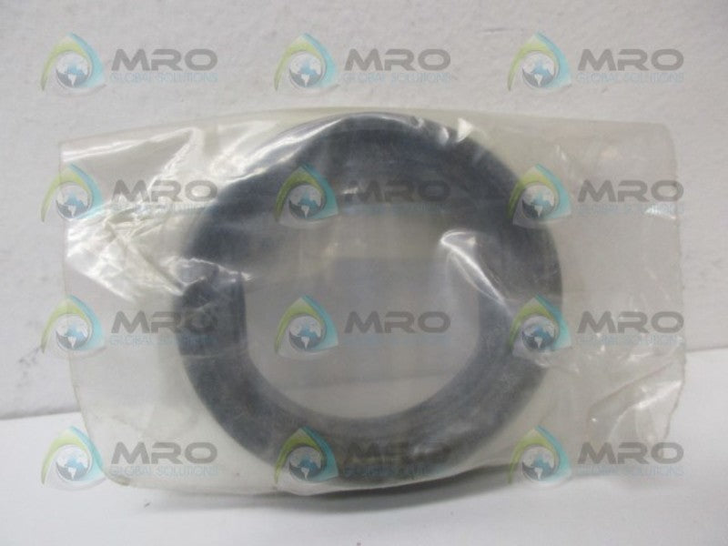 INDUSTRIAL MRO B51-2-42-EPDM 2" VALVE SEAT *NEW IN BAG*