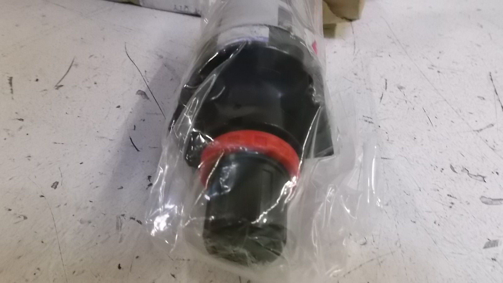 KOGANEI FR300-02 FILTER REGULATOR *NEW IN BOX*