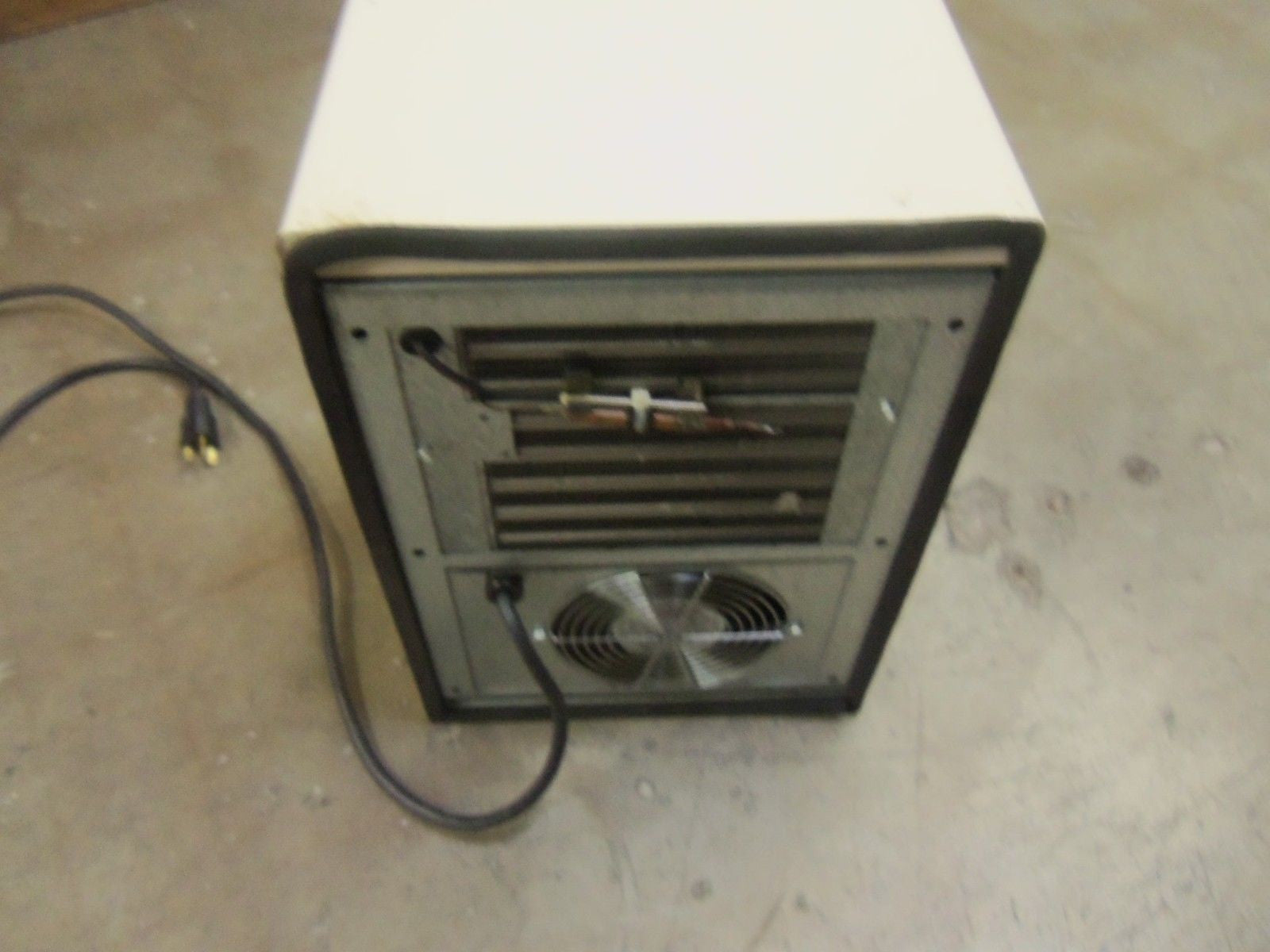 KOOLTRONIC K2A4C2RP17R *USED*