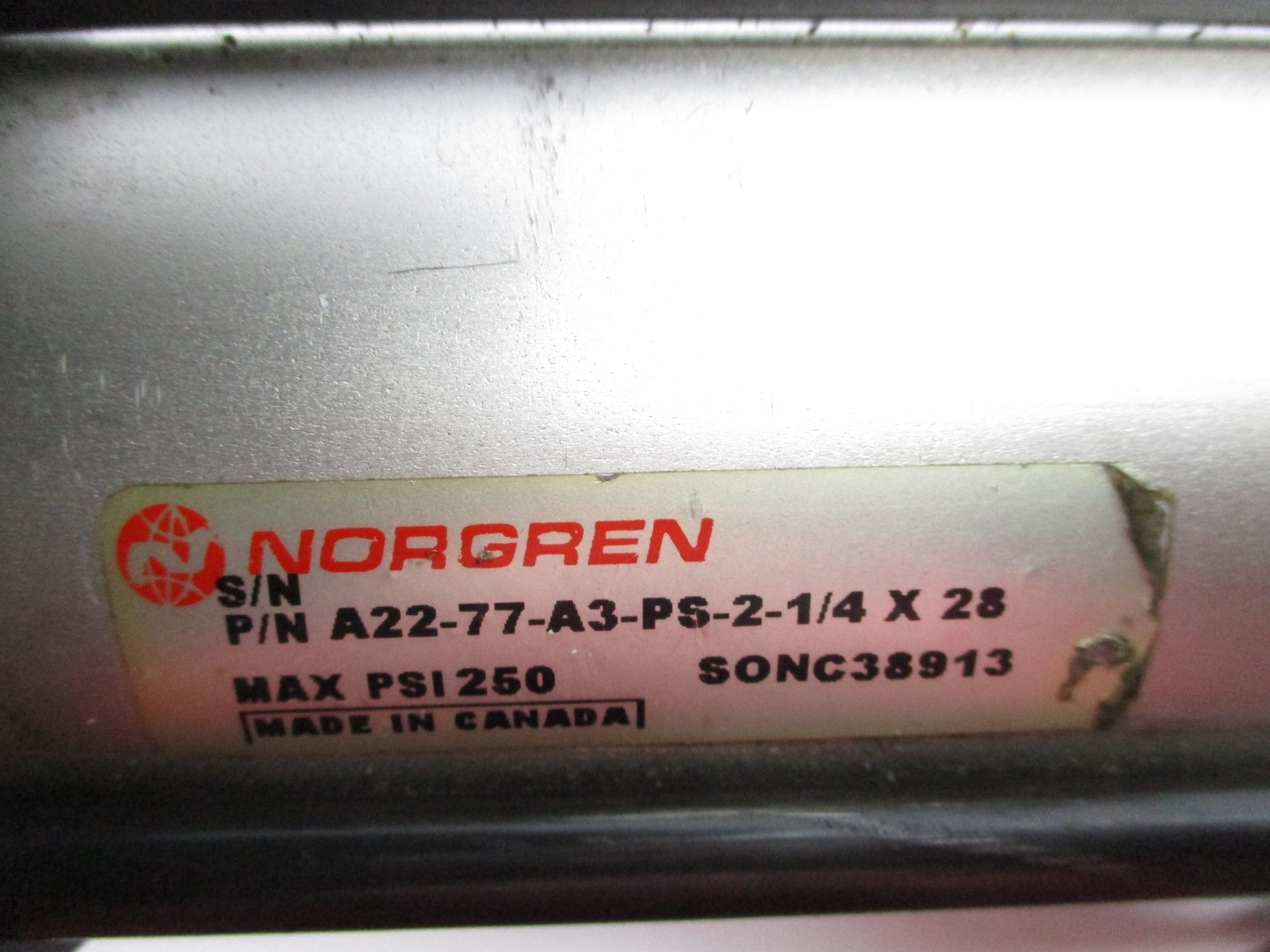 NORGREN A22-77-A3-PS-2-1/4X28 UNMP