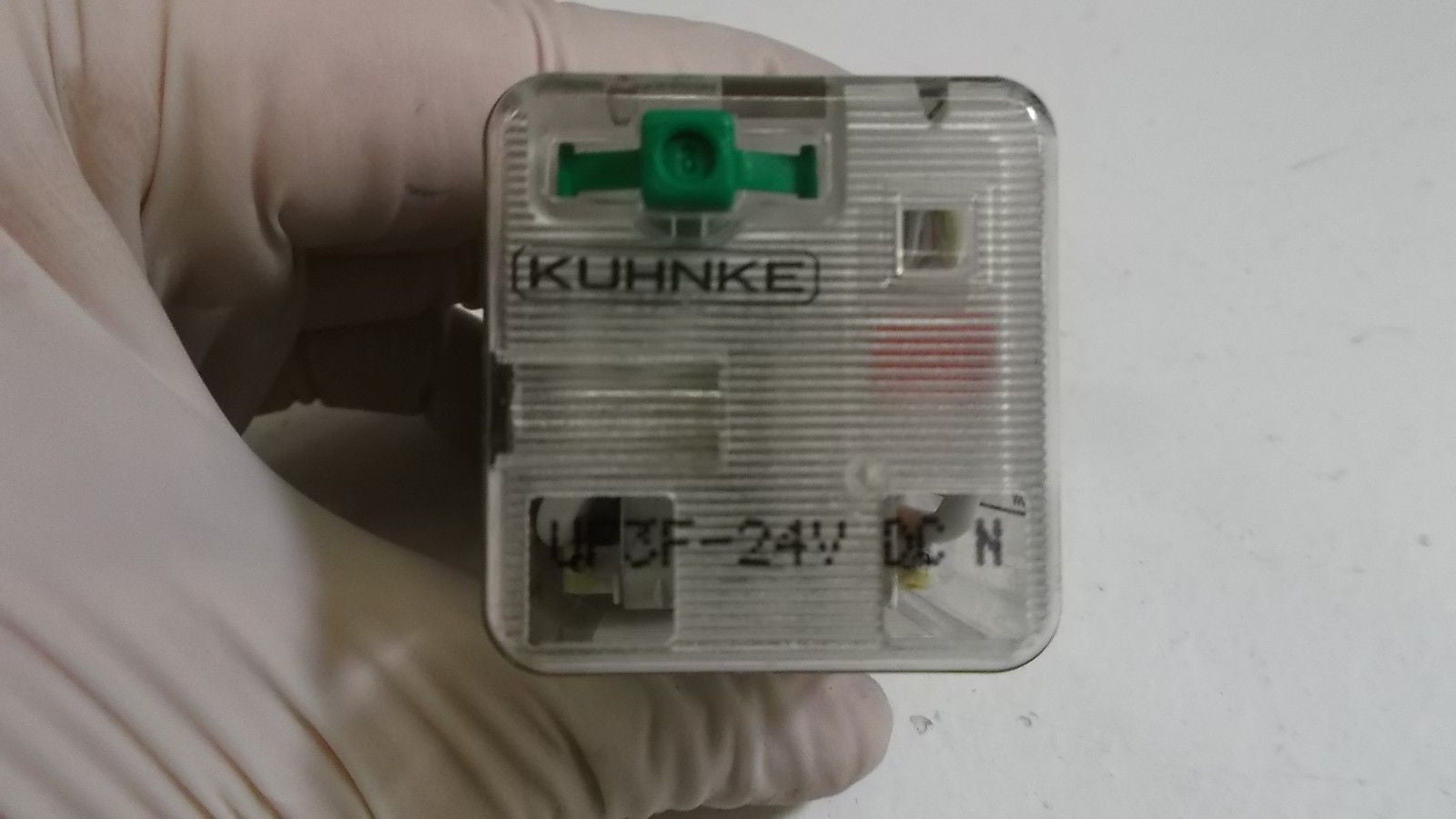 KUHNKE RELAY UF3F-24V DC N *NEW NO BOX*