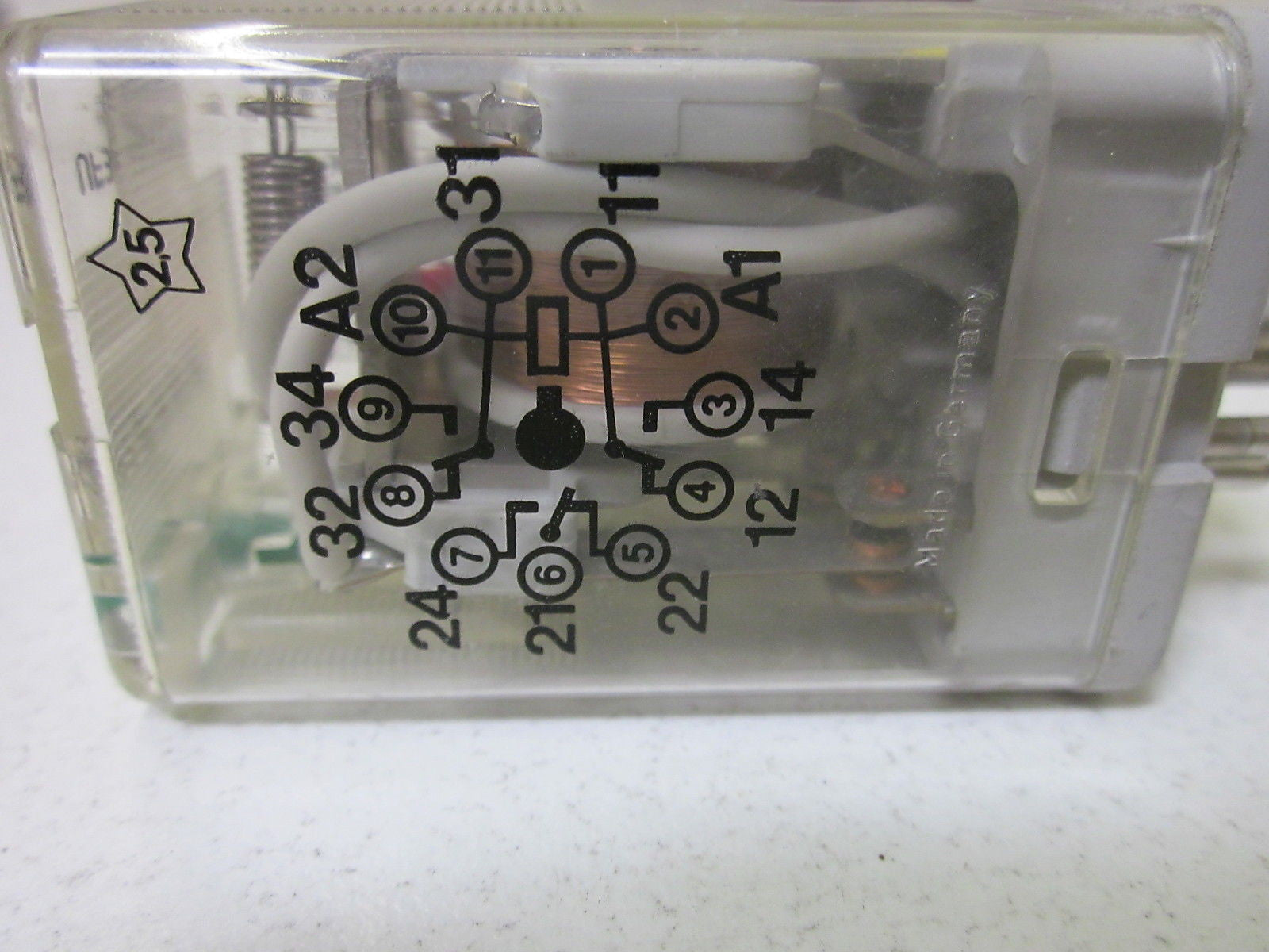 KUHNKE UF3-24VDCN RELAY 24VDC *USED*