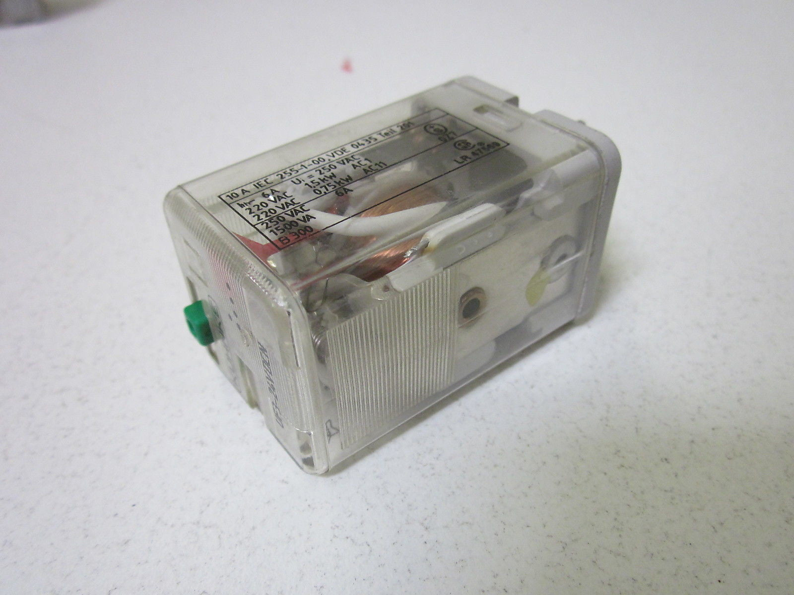 KUHNKE UF3-24VDCN RELAY 24VDC *USED*