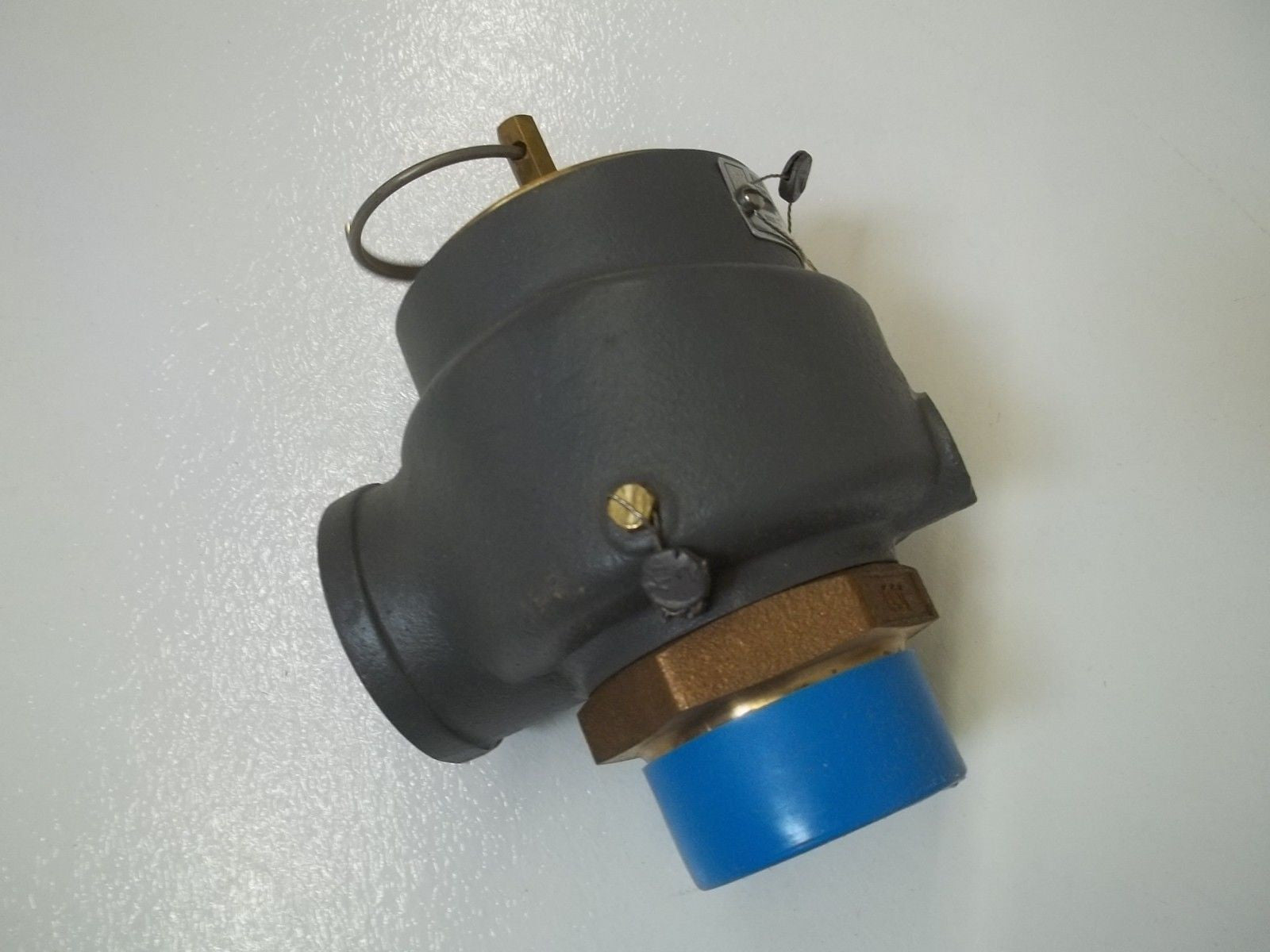 KUNKLE  0337-H01AKE0015 VALVE *NEW IN BOX*