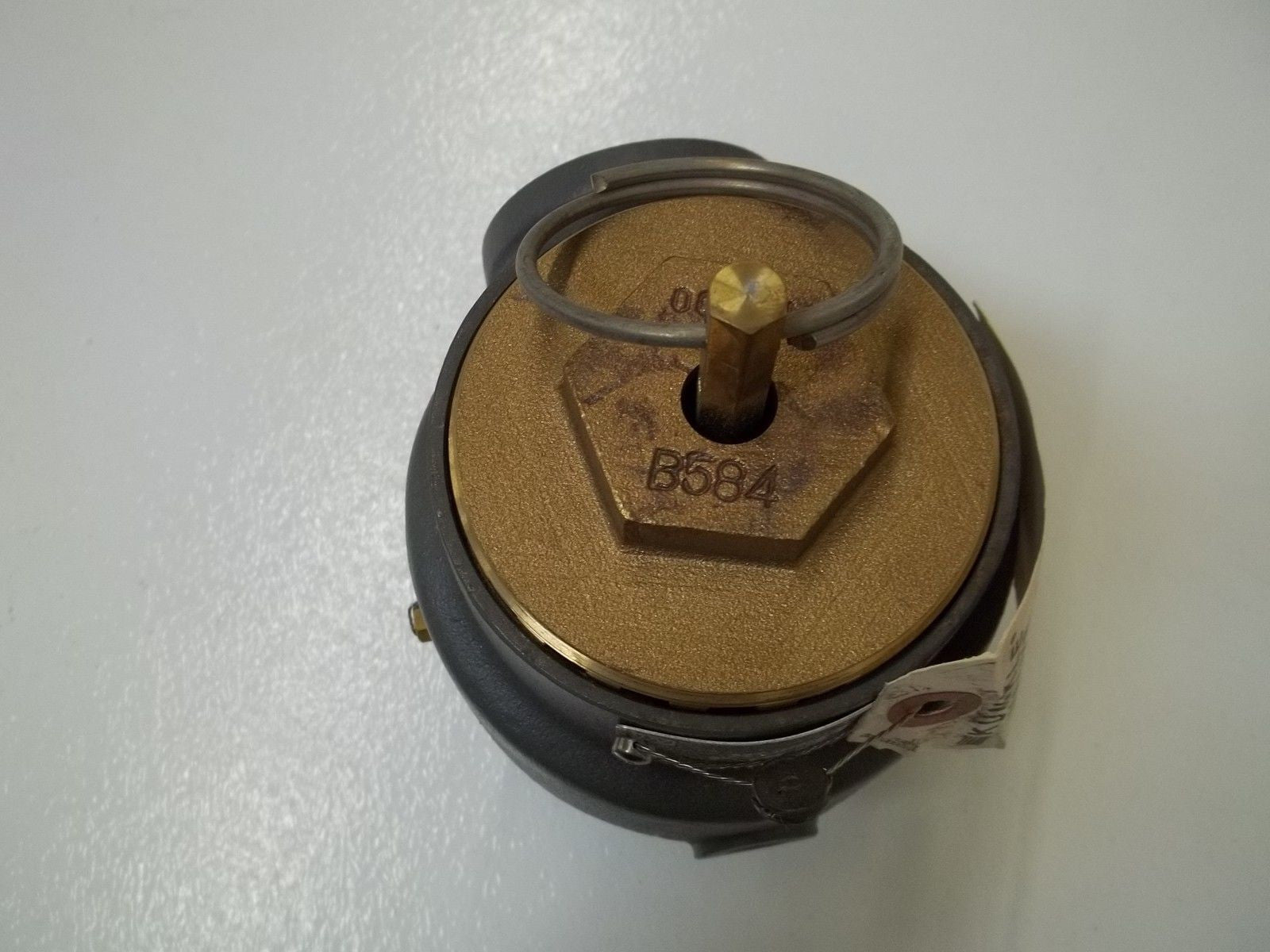 KUNKLE  0337-H01AKE0015 VALVE *NEW IN BOX*