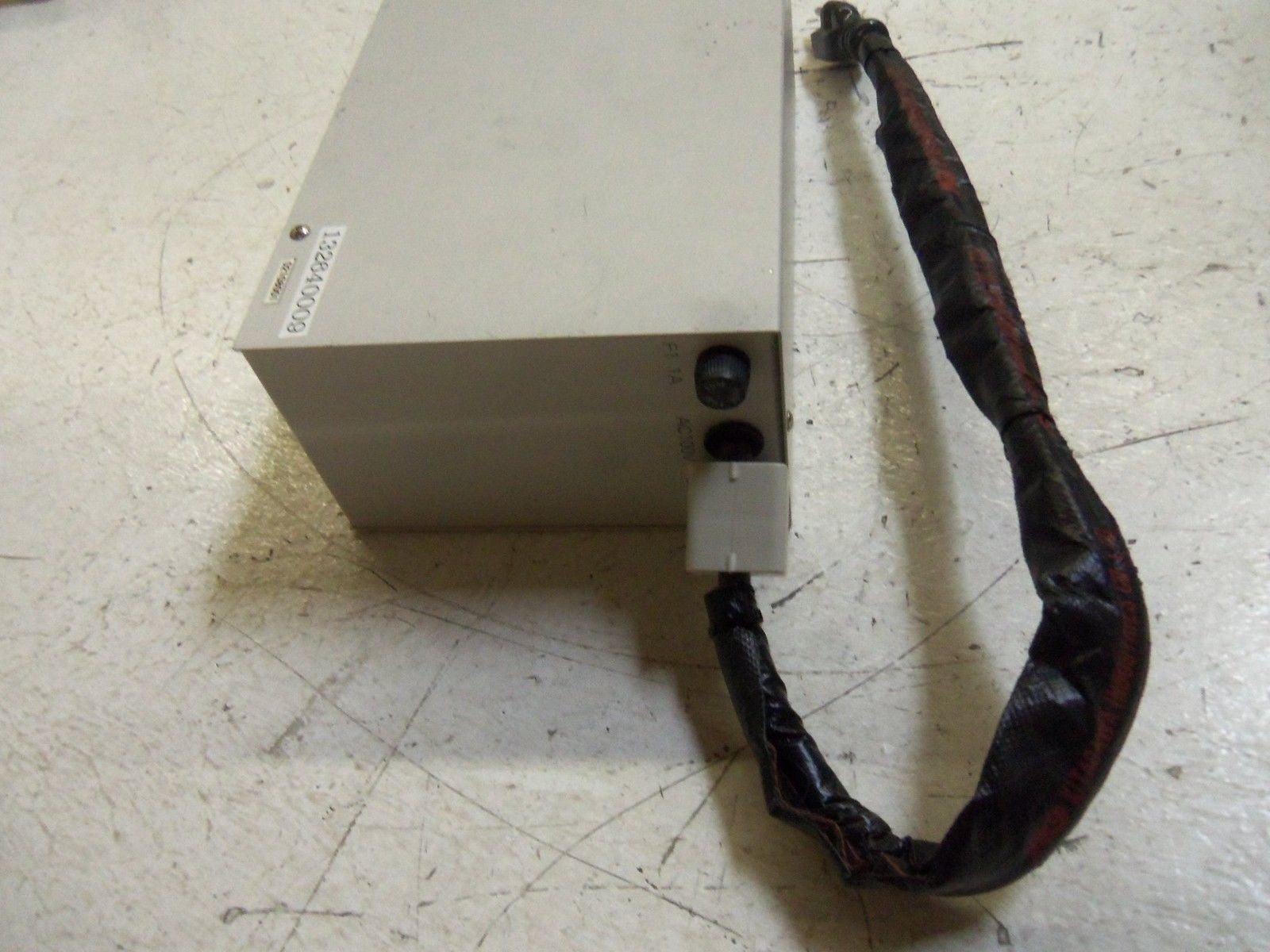 KYOWA WGA-200A INSTRUMENTATION AMPLIFIER WITH ENCLOSURE *USED*