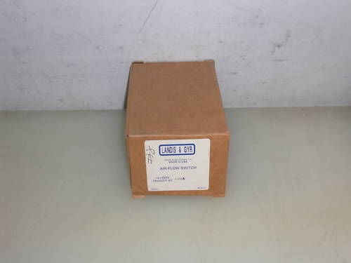 LANDIS & GYR AIR FLOW SWITCH 141-0574 *NEW IN BOX*