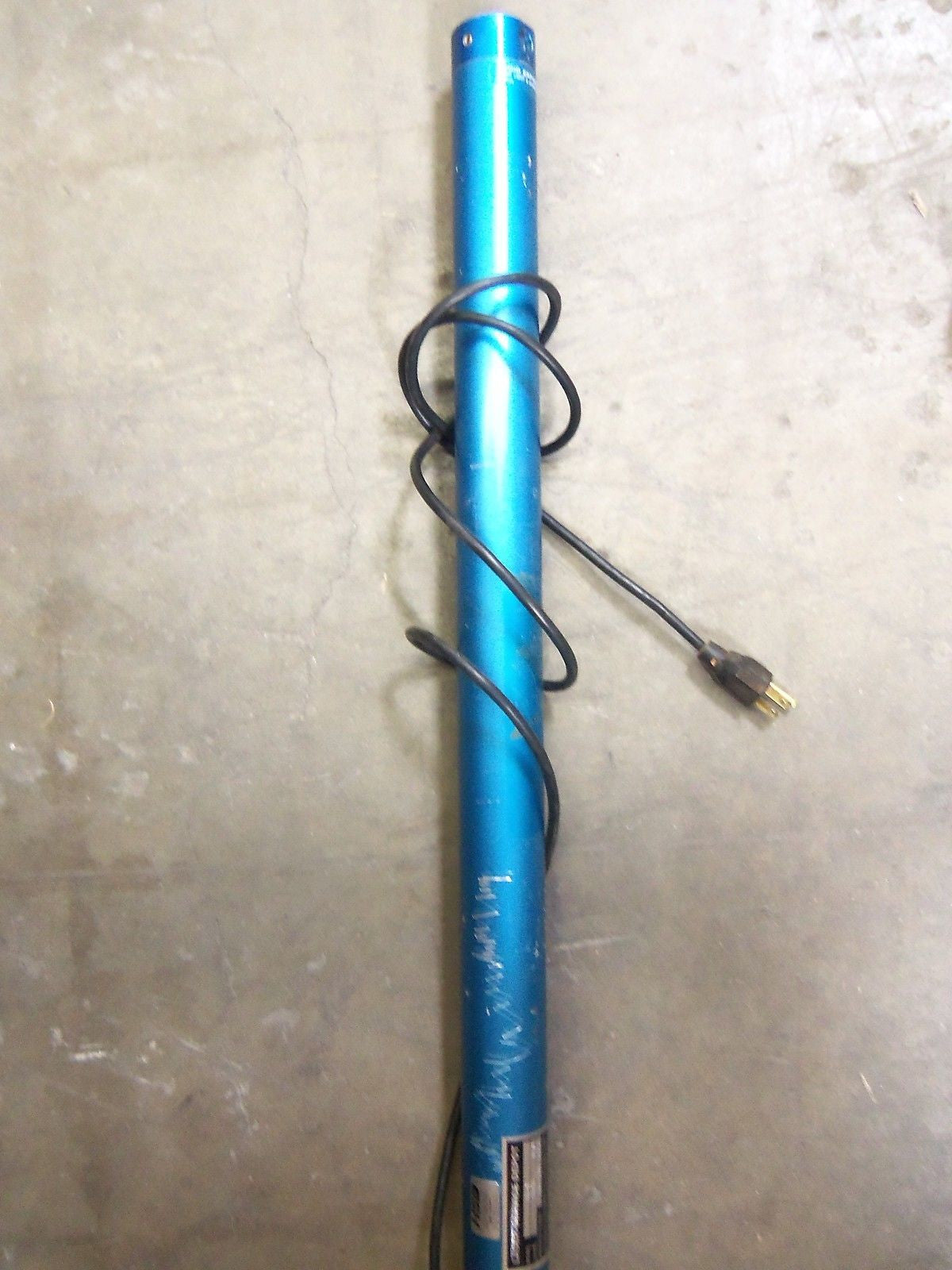 LASER-TECHNICAL INSTRUMENTS  LL-1 *USED*