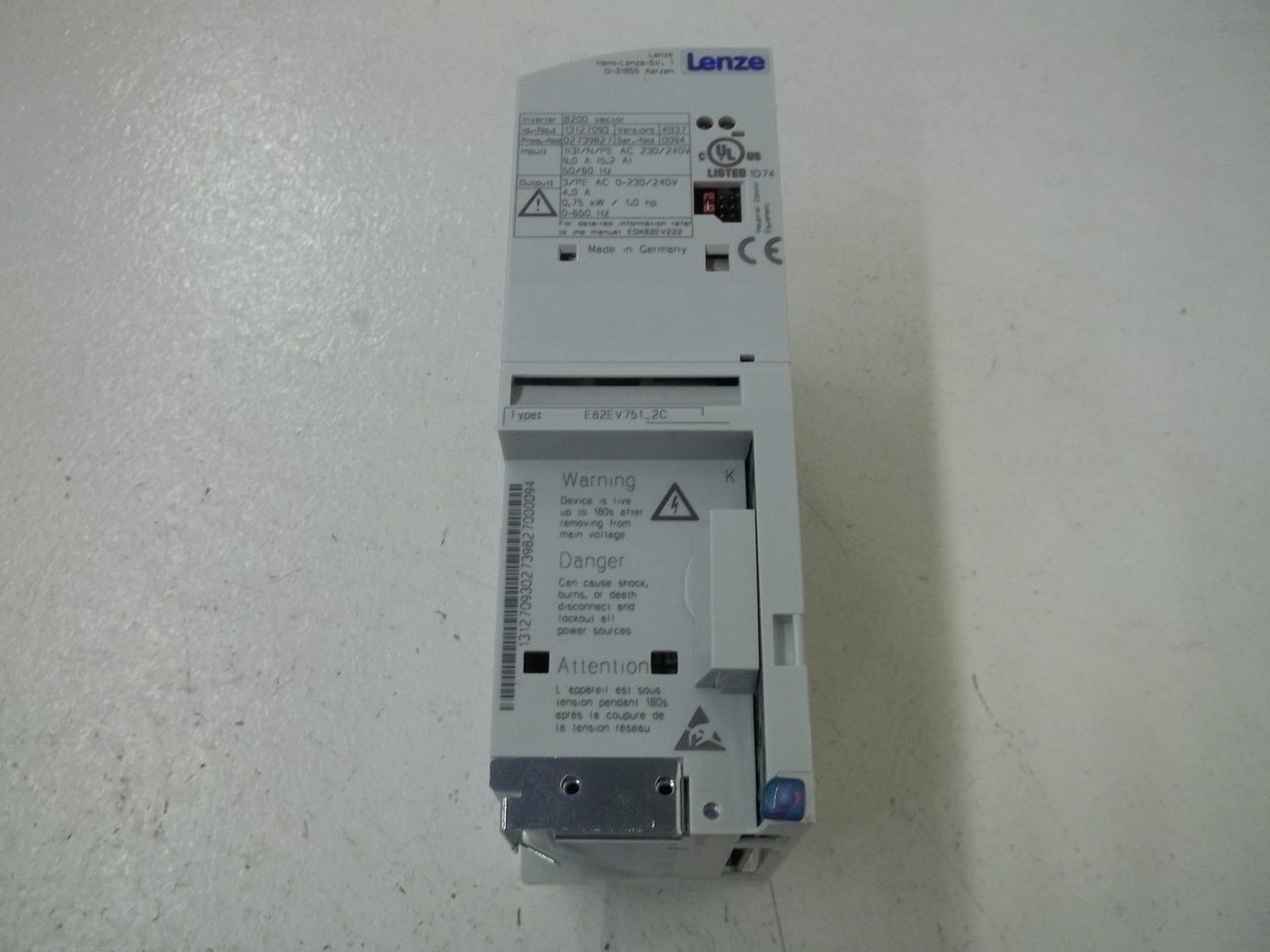 LENZE E82EV751K2C FREQUENCY INVERTER (AS PICTURED) *NEW IN BOX*