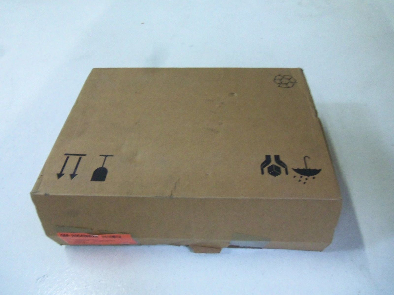 LENZE EVS9321-ES SERVO CONTROLLER *NEW IN BOX*
