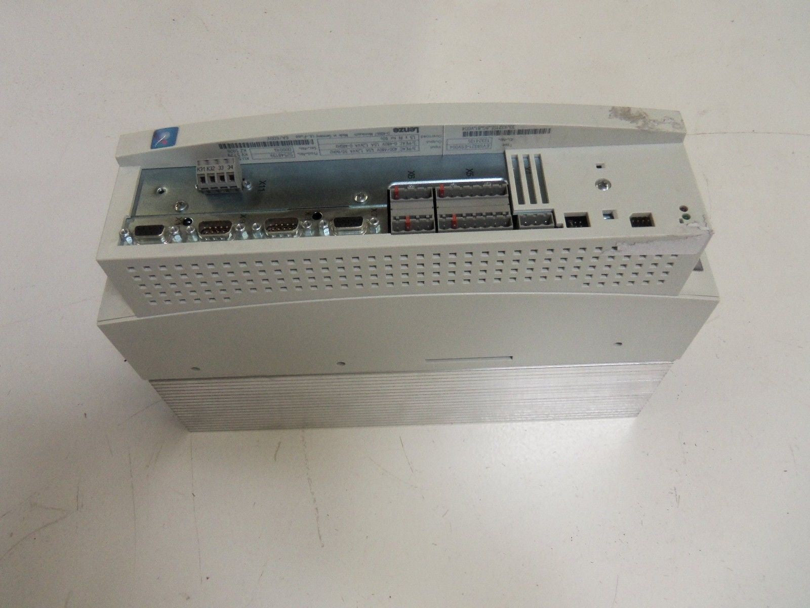 LENZE EVS9321-ESV004 SERVO CONTROLLER *NEW NO BOX*