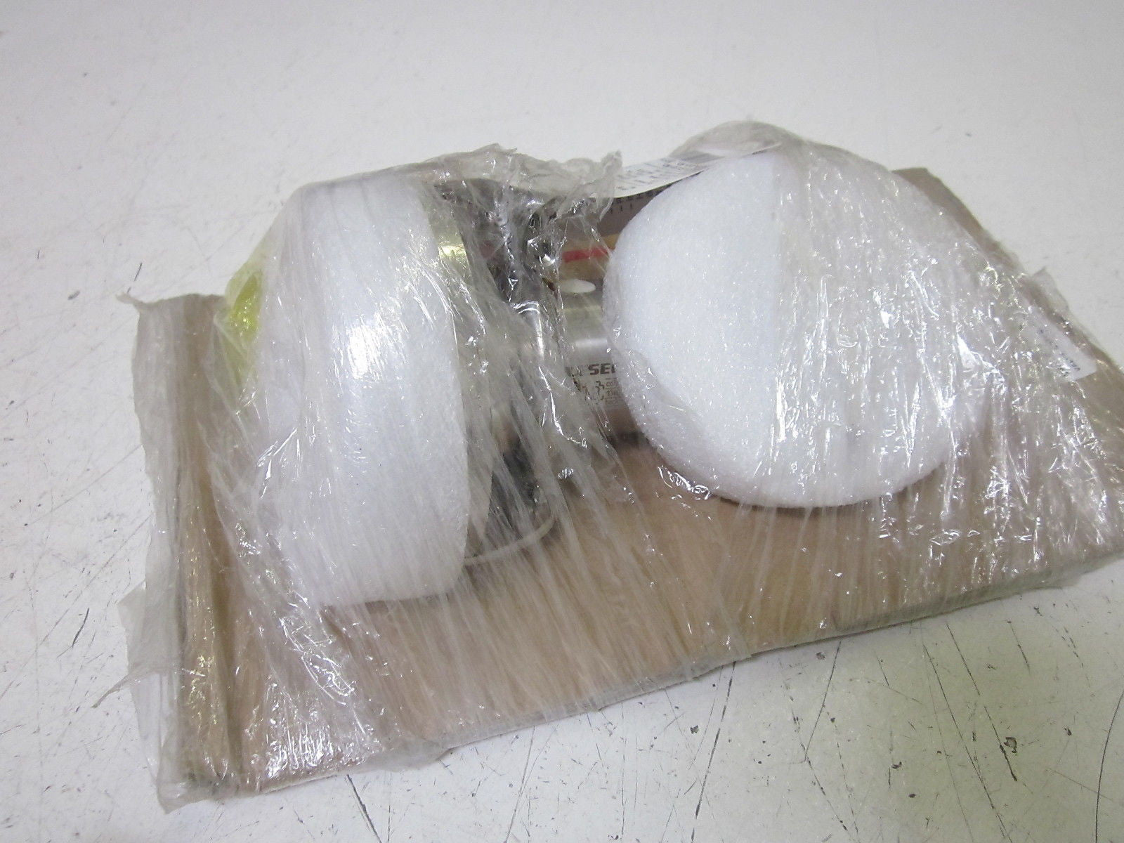 LESER 4844.7728 VALVE  *NEW NO BOX*