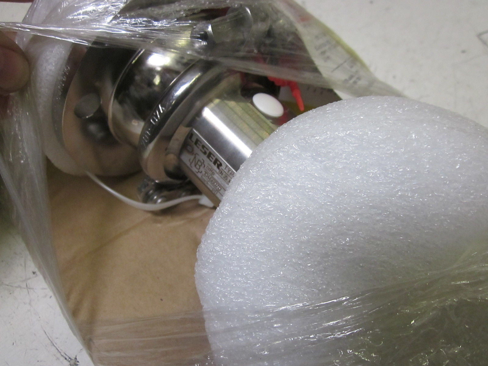 LESER 4844.7728 VALVE  *NEW NO BOX*