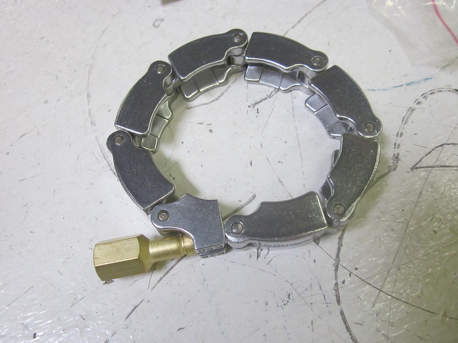 LESKER QF50-200-CCL ALUMINUM CLAMP CHAIN 2" *NEW IN BOX *