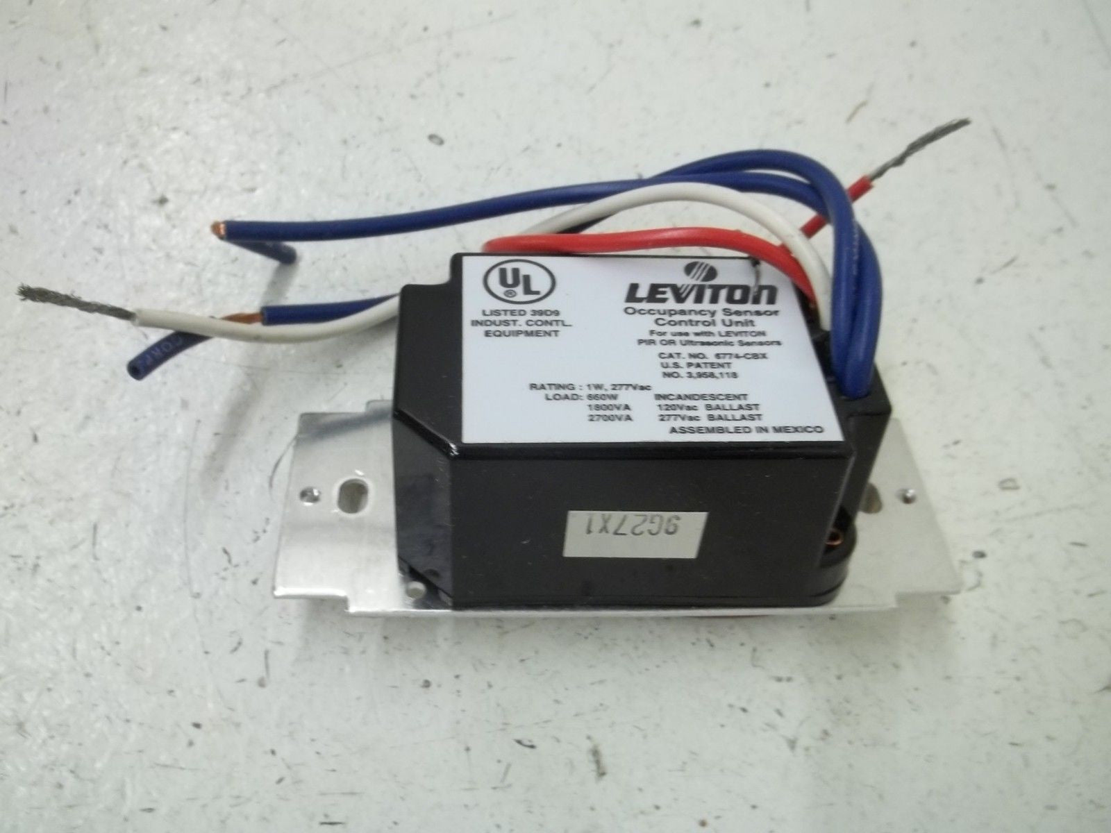 LEVITON 6774-CBX SENSOR CONTROL UNIT *NEW IN BOX*