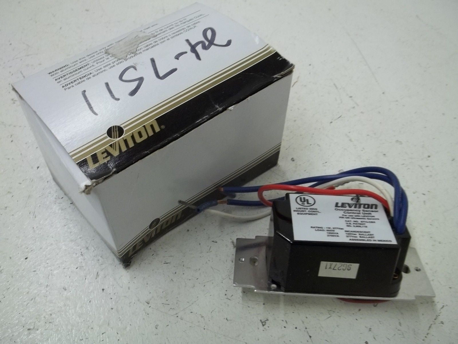 LEVITON 6774-CBX SENSOR CONTROL UNIT *NEW IN BOX*
