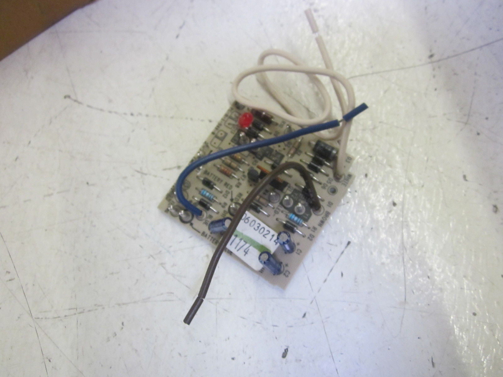 LITHONIA LIGHTING ELP U336 REPLACEMENT CHARGER BOARD *USED*