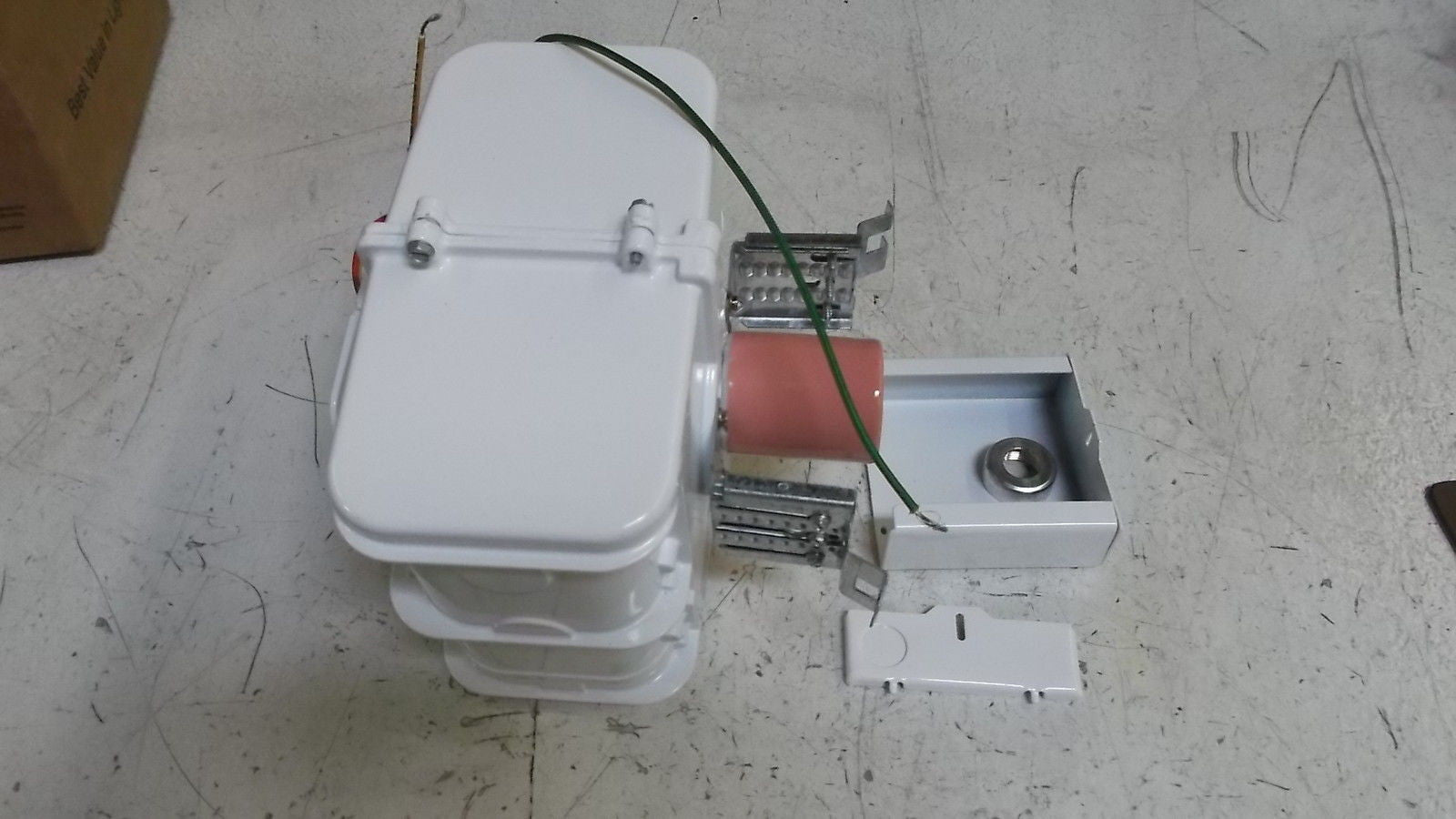 LITHONIA TH400MPTBSCWAHSG BALLAST *NEW IN BOX*
