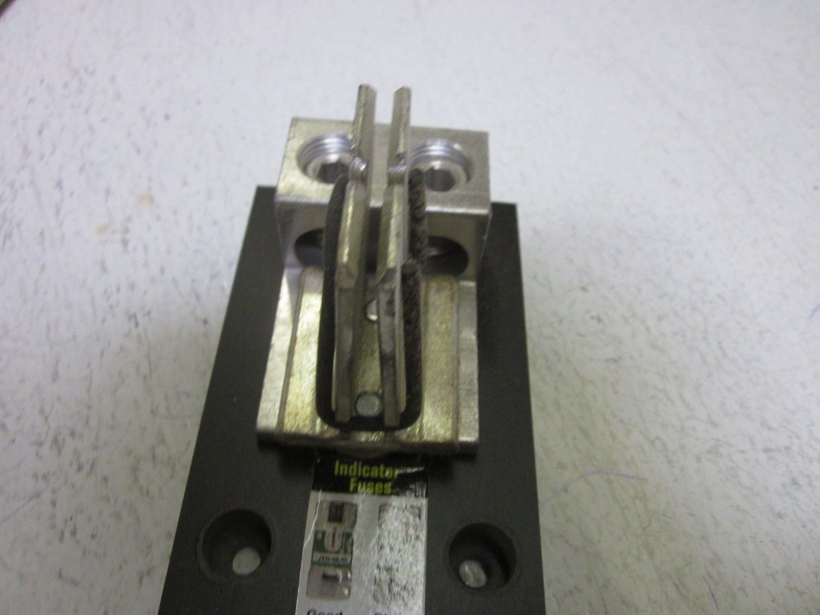 LITTLEFUSE LJ604001CR FUSEHOLDER *NEW IN BOX*