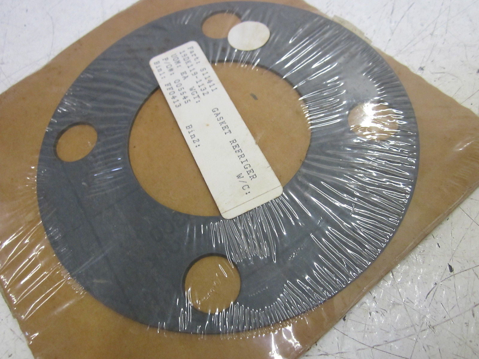LOT 2 REPLACEMENT COMPONENTS DIVISION 19DK 119 1132 33 GASKET *NEW IN BOX*