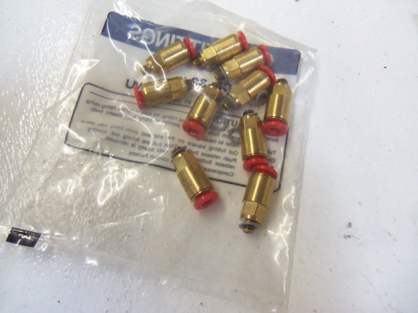 LOT OF 100 SMC KQH03-32 *NEW IN BOX*