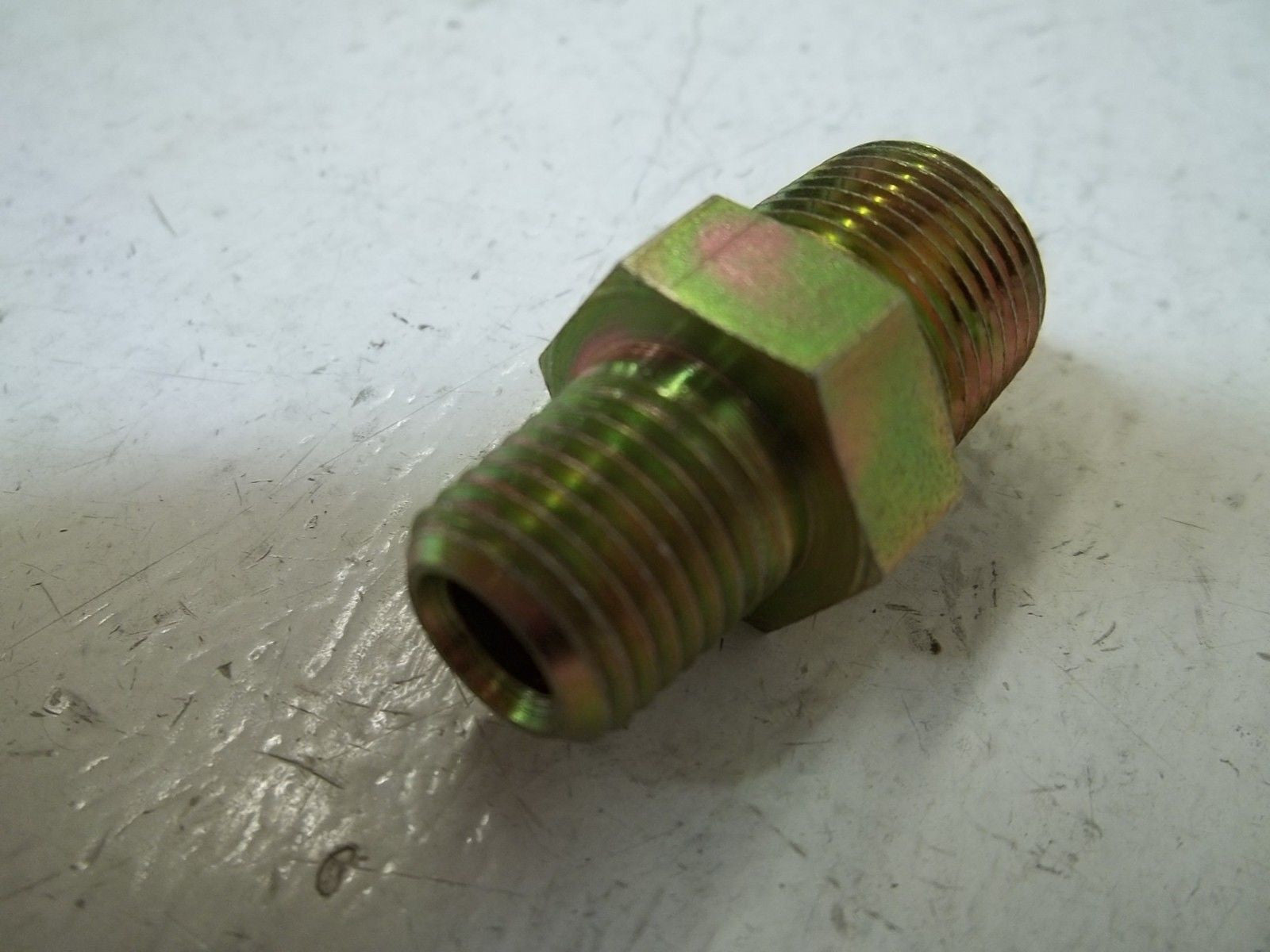 LOT OF 10 5404-06-04 NIPPLE, HYDRAULICS STRAIGHT HEX. *NEW NO BOX*